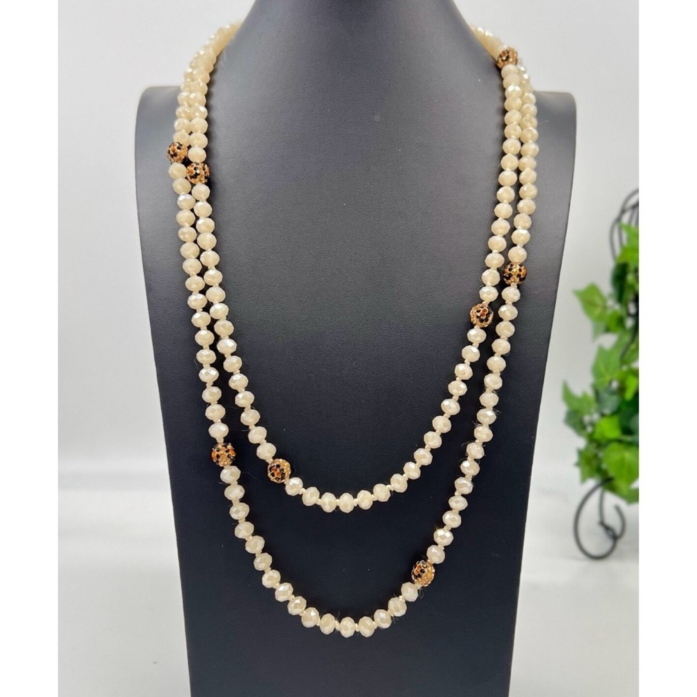 Long cream crystal necklace